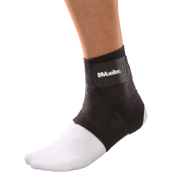 Mueller Ankle Support Neoprene w/Dual Compress Medium